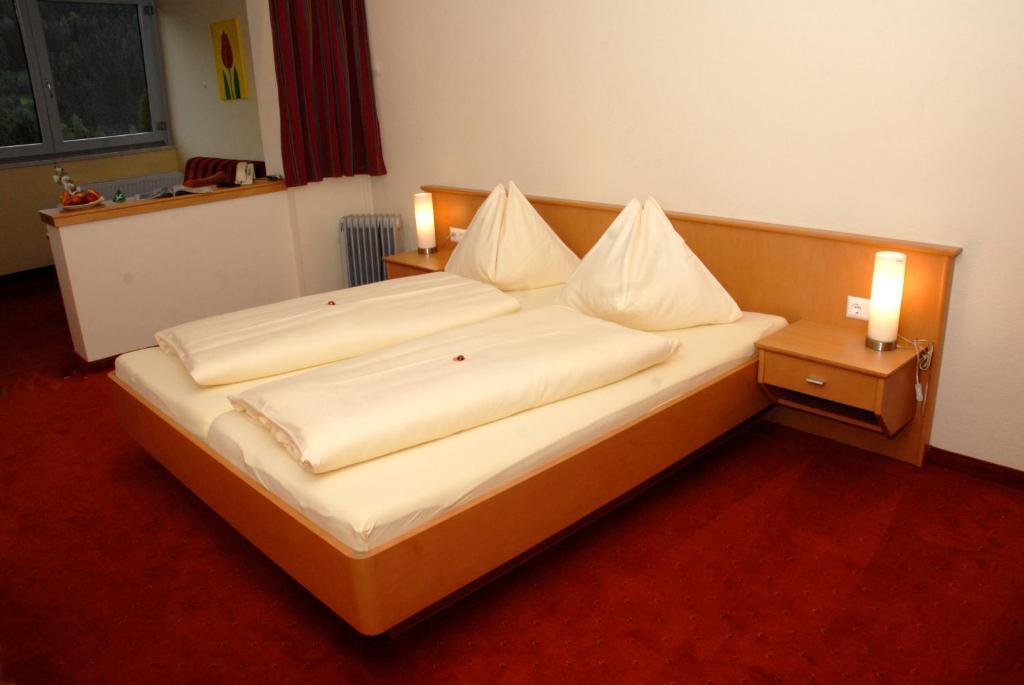 Hotel Sonnenheim Bad Kleinkirchheim Chambre photo